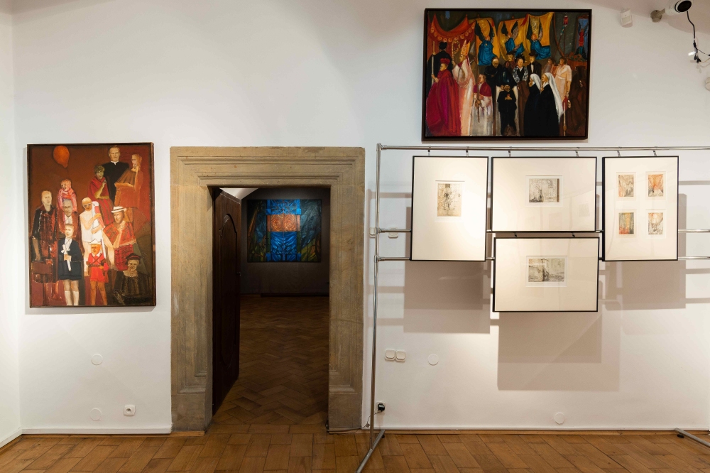 Obrazy: Czas zatrzymany XI, 1981;  Funeralia IV, 1985-1986; grafiki z cyklu  Fitness Club, 1998-1999